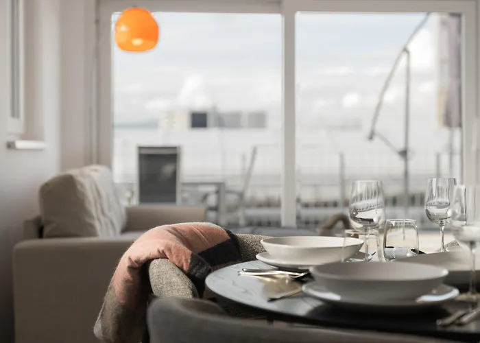 Nova Penthouse Apartman Friedrichshafen